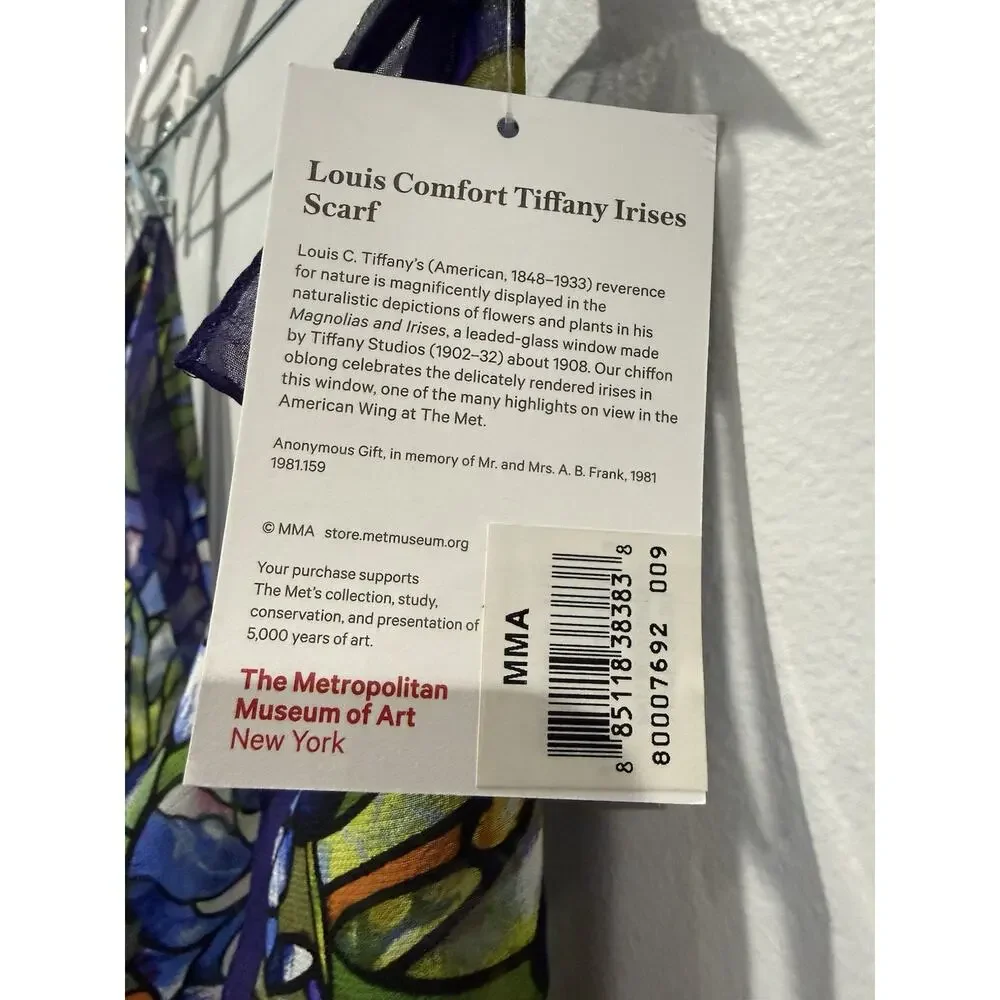 NWT The MET Exclusive Louis C Tiffany Irises 100% Silk Scarf Museum Logo Floral